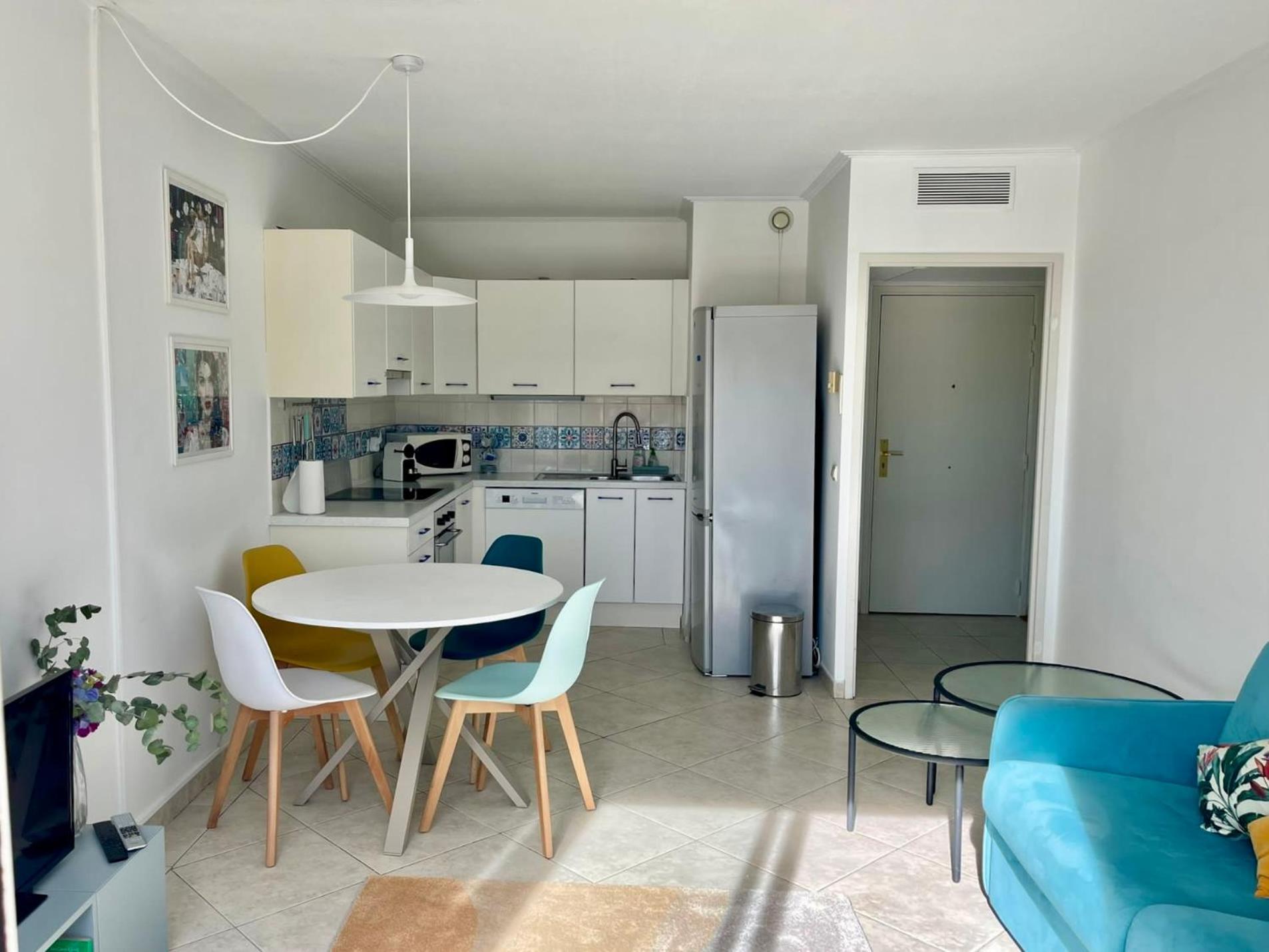 Risso - One Bedroom With Pool, Newly Renovated In Spring 2024 นีซ ภายนอก รูปภาพ