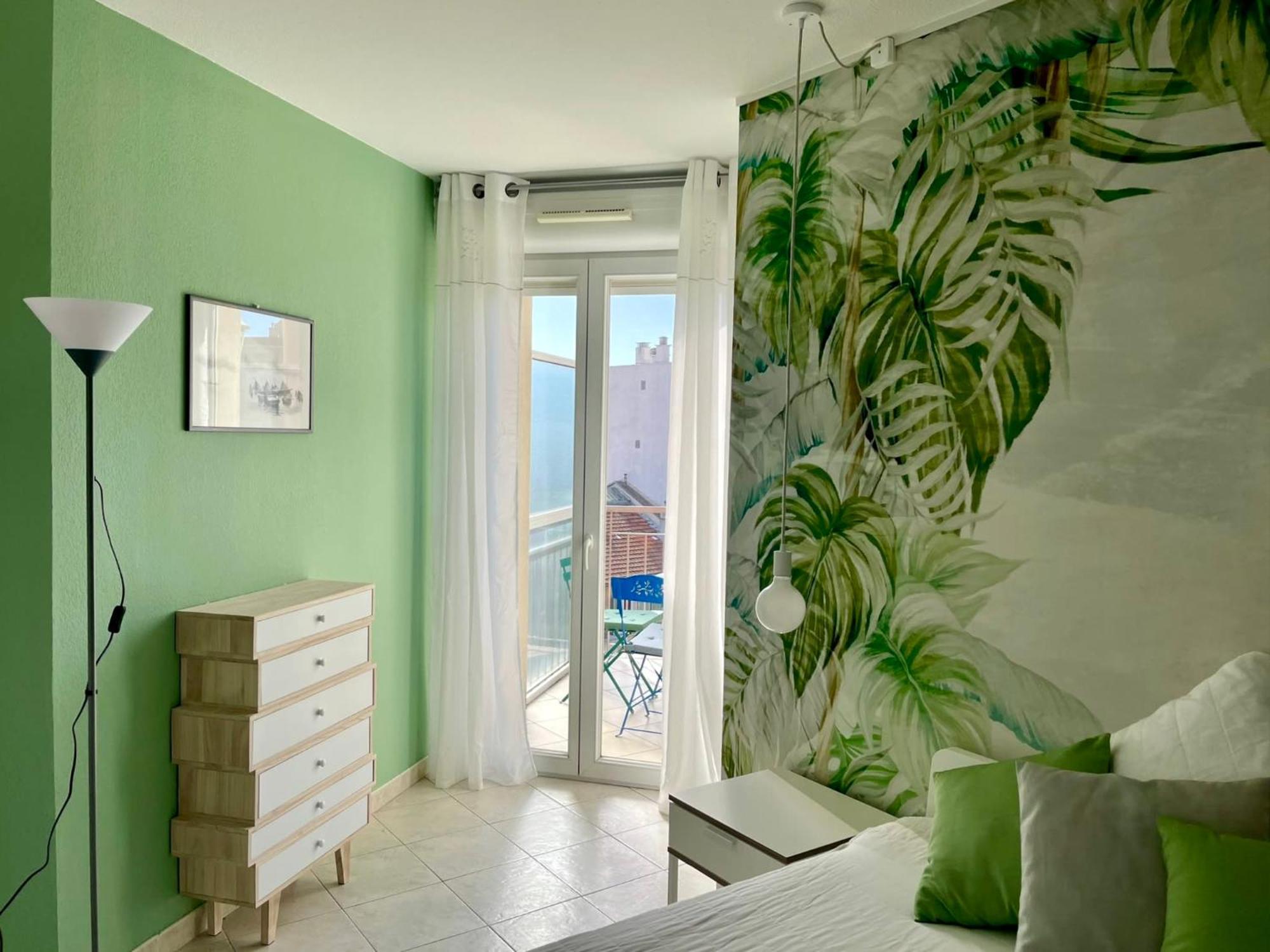 Risso - One Bedroom With Pool, Newly Renovated In Spring 2024 นีซ ภายนอก รูปภาพ